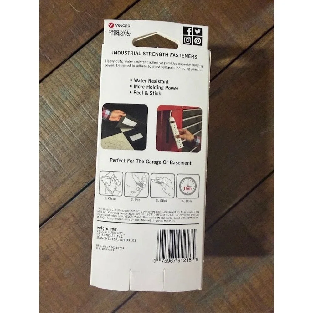 VELCRO Brand Industrial Strength Fasteners 5ft x 2in White Tape Roll 91218
